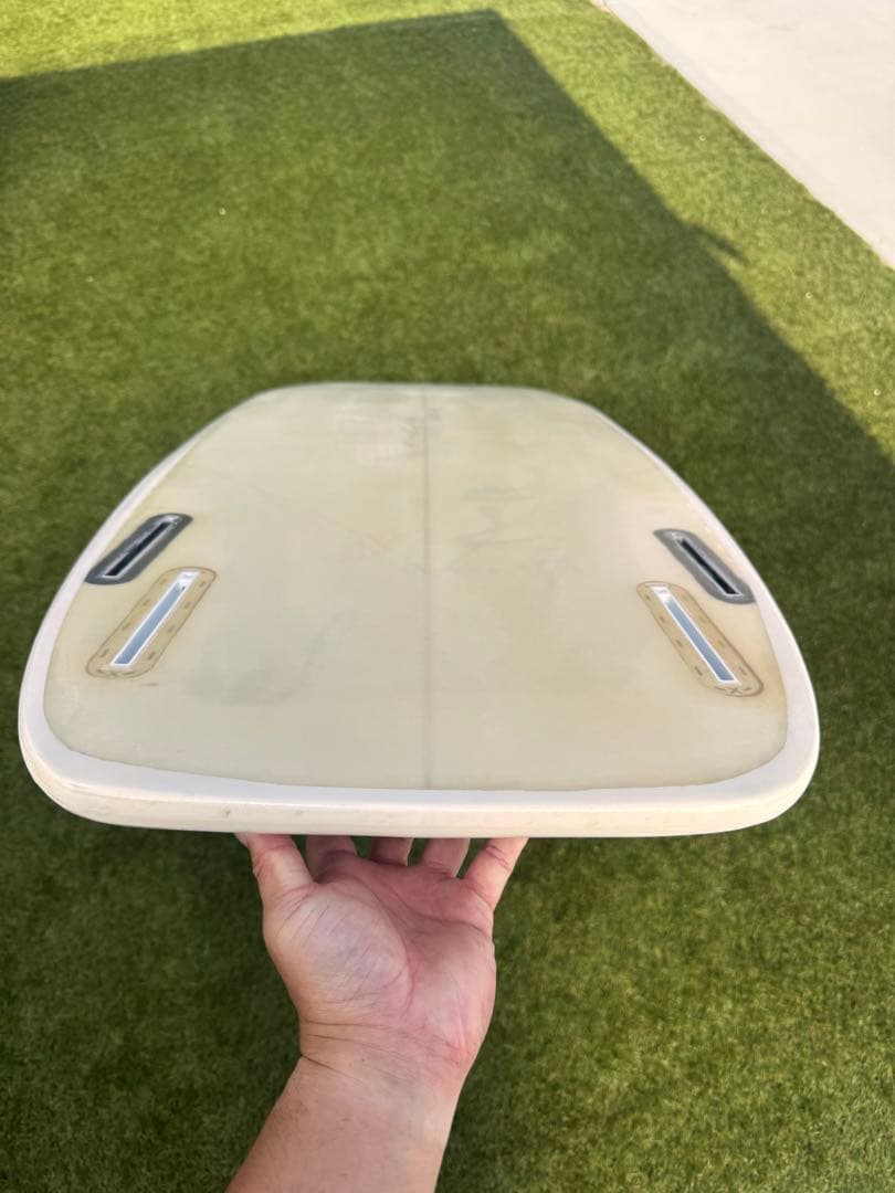 xenosurfboard ミニシモンズ　5.8