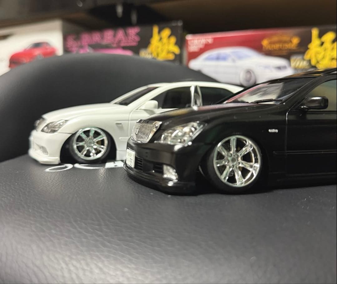 アオシマ GRS182 クラウン アスリート 2台セット 深リムホイール仕様