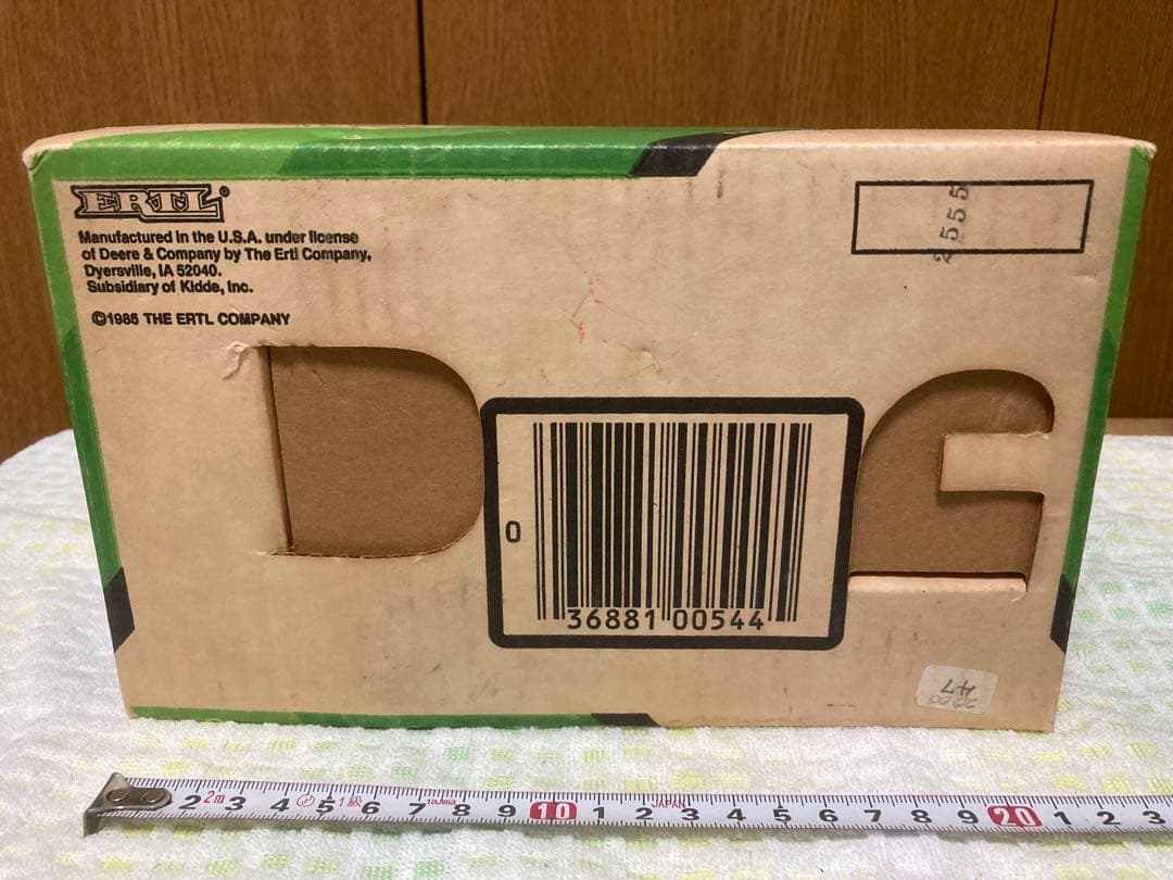 ERTL ジョンディア　トラクター　1/16 スケール