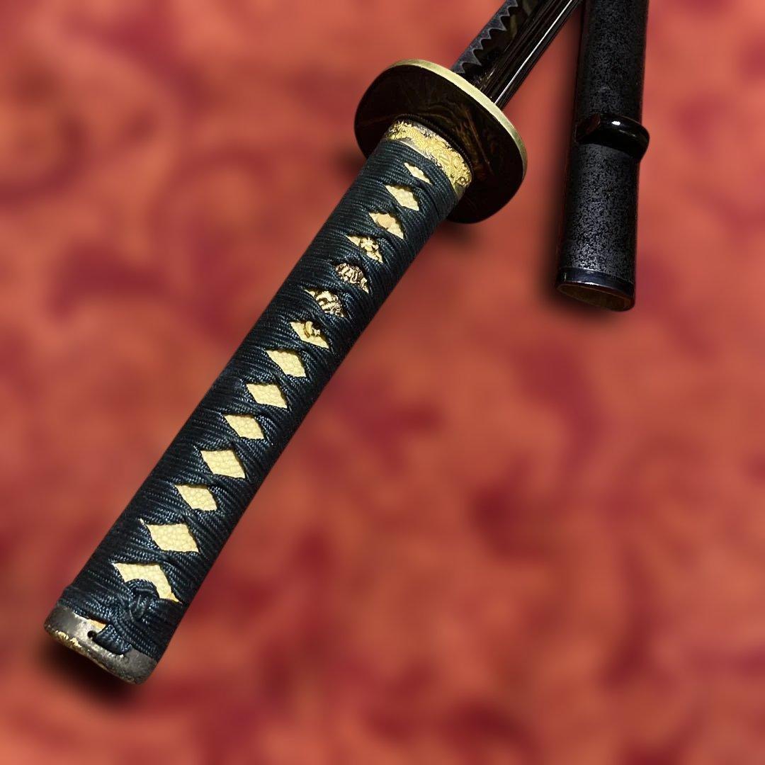 高級居合刀(下緒無し) 濃緑柄 海老彫丸四角鍔