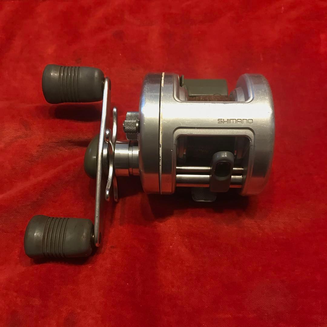 シマノ　初代　カルカッタ200