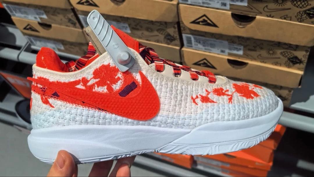 28.5 NIKE LEBRON 20 EP レブロン　バスケットシューズ