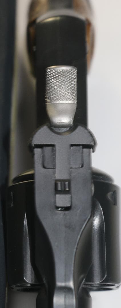 超希少　六研製　プラモデル 大日本帝国海軍3番型拳銃　無可動鑑賞用 合法品