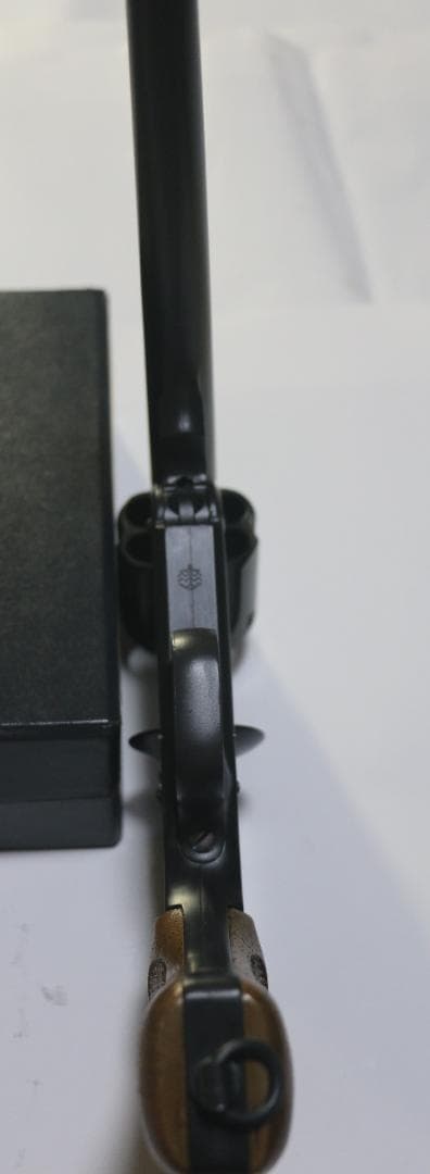 超希少　六研製　プラモデル 大日本帝国海軍3番型拳銃　無可動鑑賞用 合法品