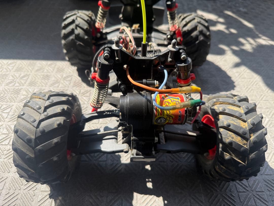 タミヤ　キングブラックフッド