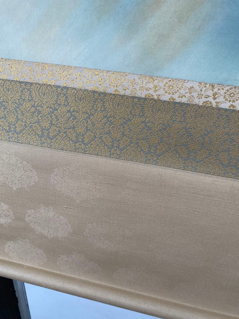 横山大観 富士 霊峰飛鶴 掛け軸　掛軸　巧藝画 大塚巧藝社