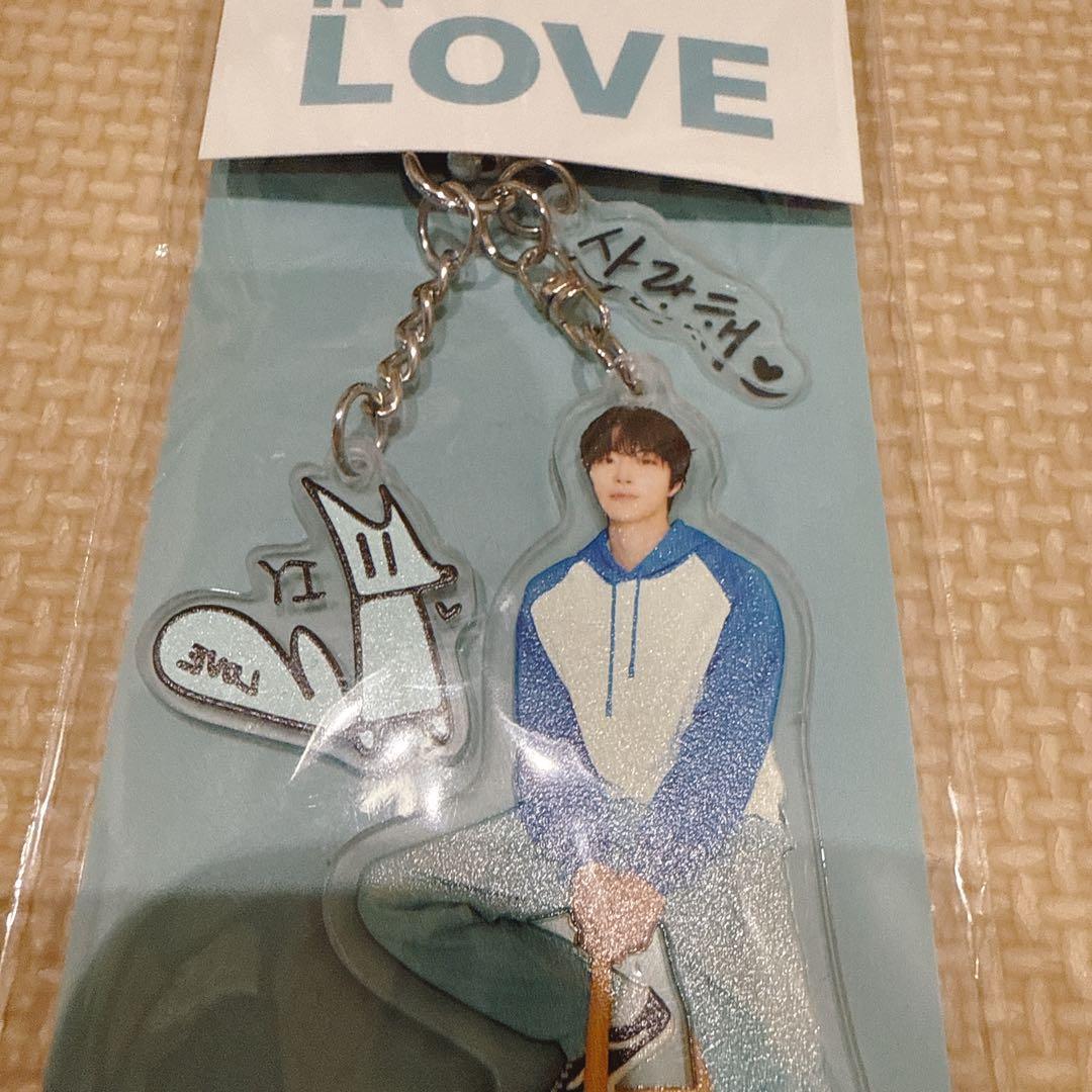 ファン・イニョプ IN LOVE アクリルキーホルダー