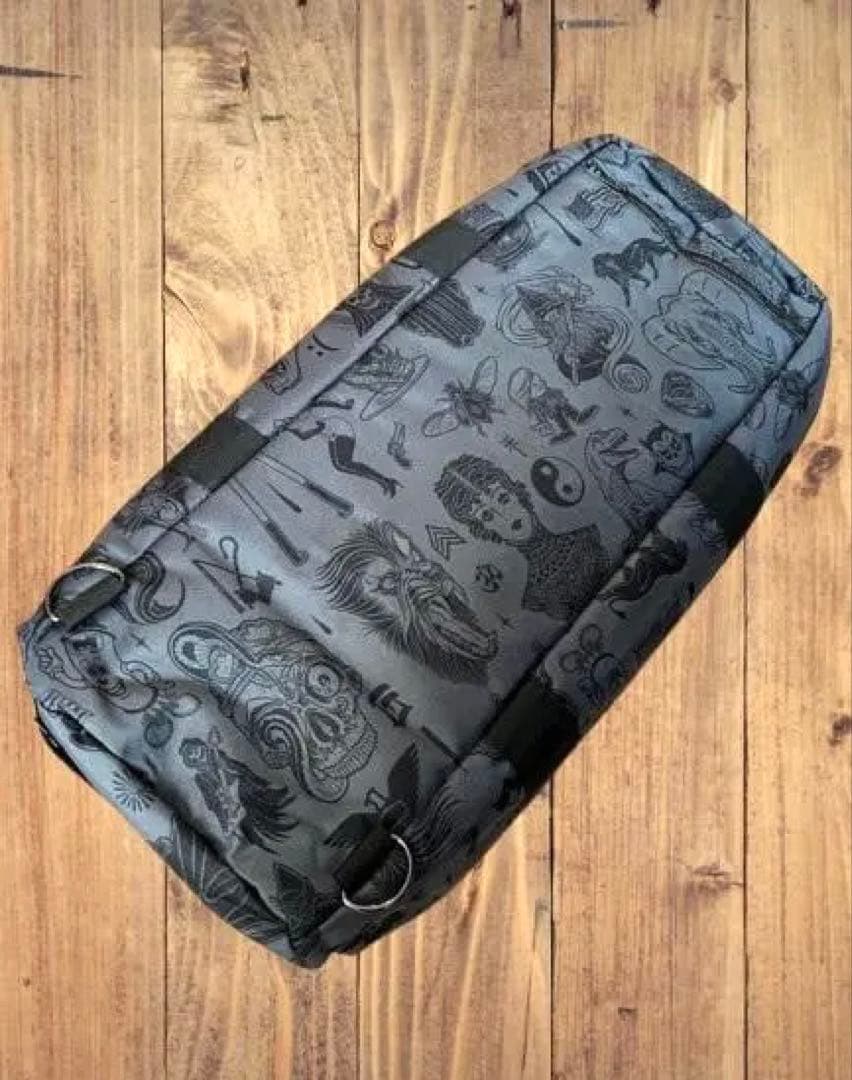 【レア】REBEL8レベルエイトtattooダッフルバッグ 大きめボストンバッグ