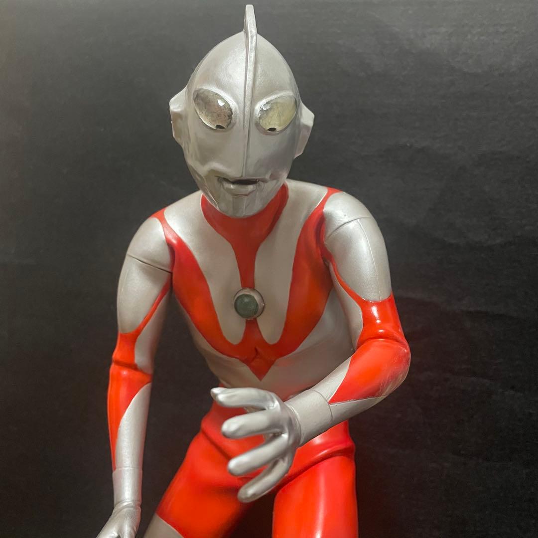 海洋堂ウルトラマン リペイント完成品