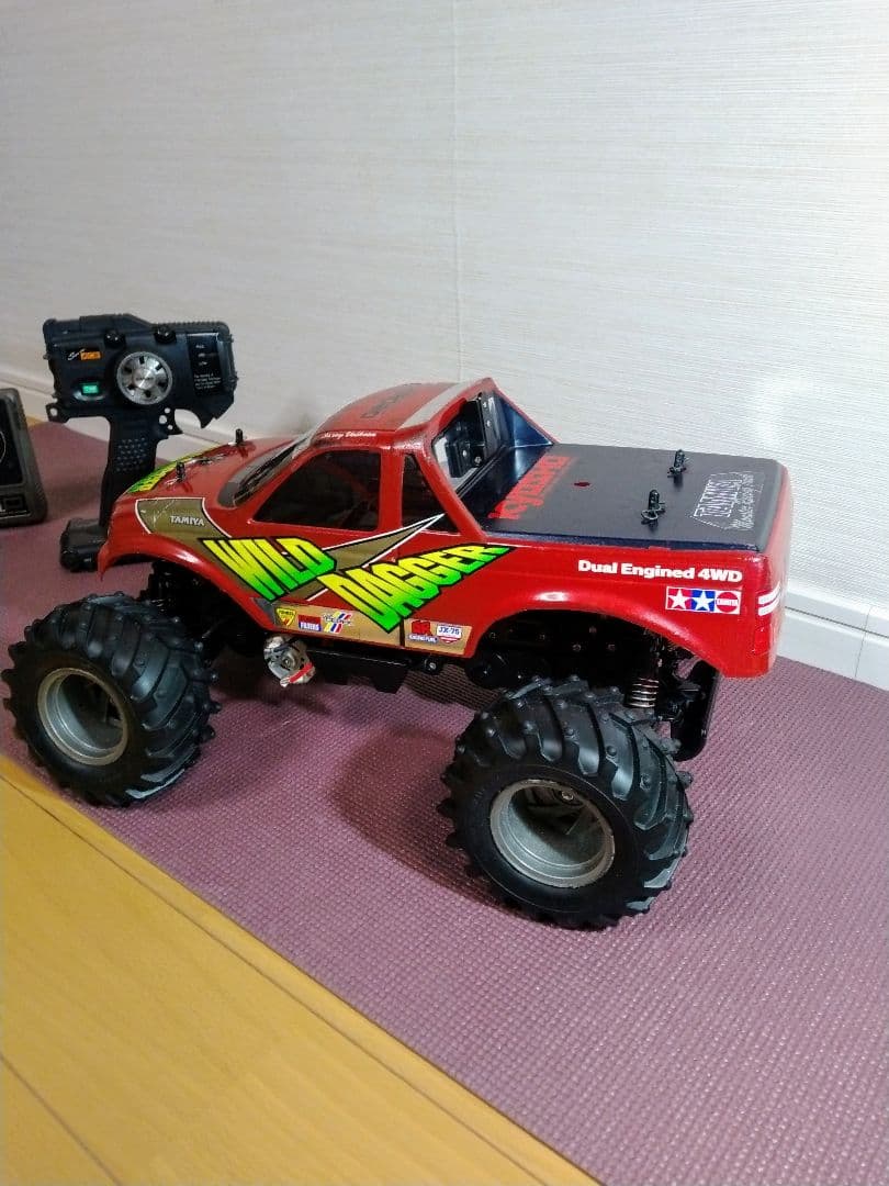 【4WD】WILD DAGGER モンスタートラック モーター/プロポ付属