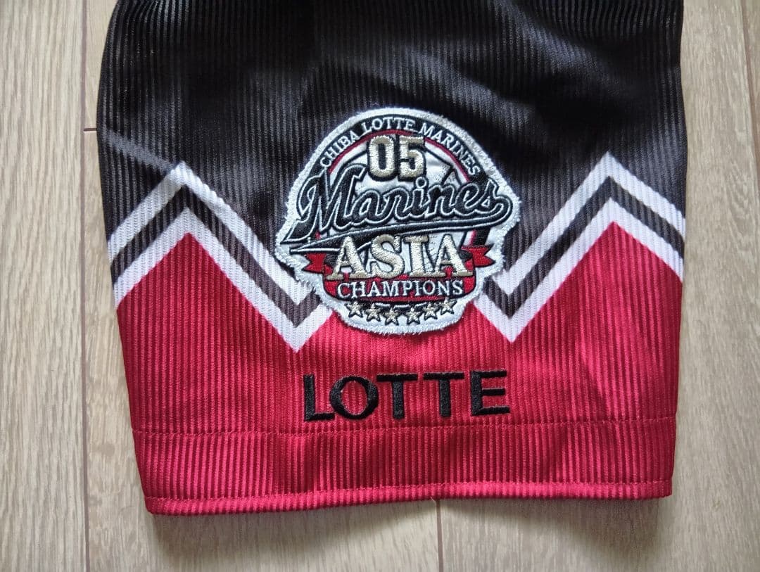 【限定　記念】ロッテ　マリーンズ　40周年　根元　サード　ユニフォーム　フリー