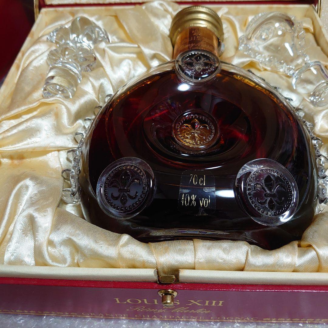 レミーマルタンルイ13世【未開封】金キャップ700ml　替え栓２点・内箱・外箱付