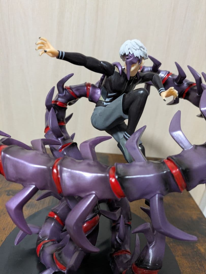 ④ 東京喰種　金木研　ムカデ　半赫者　隻眼　フィギュア　百足　約28cm　海外製