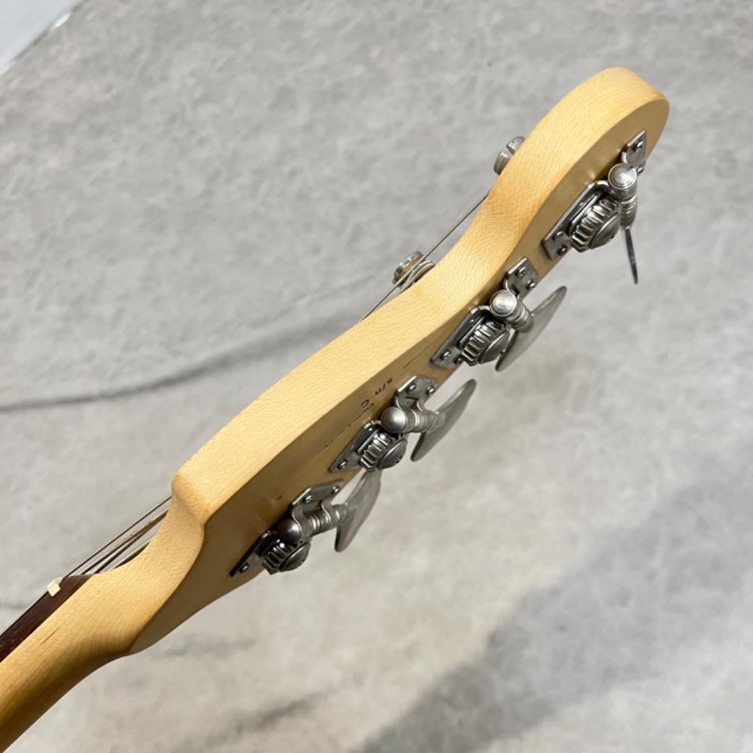 ベース Squier by Fender Affinity Jazz Bass