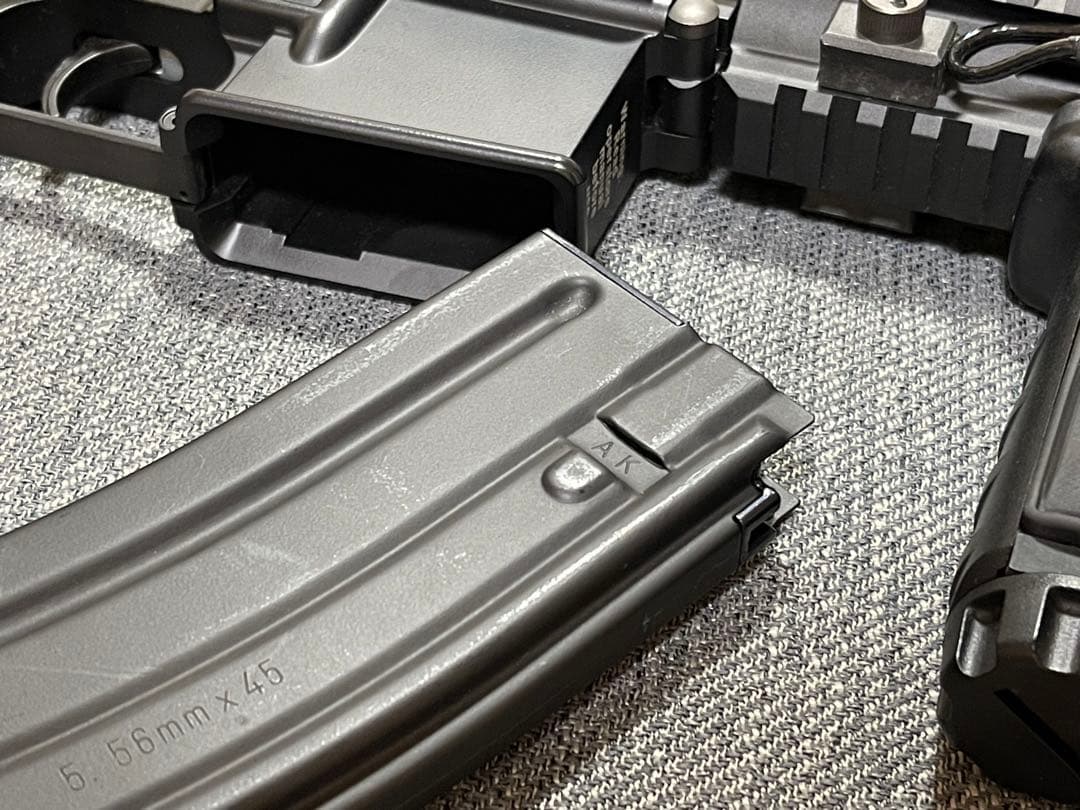 【超美品】 東京マルイ DEVGRUカスタム HK416D 実物surefire