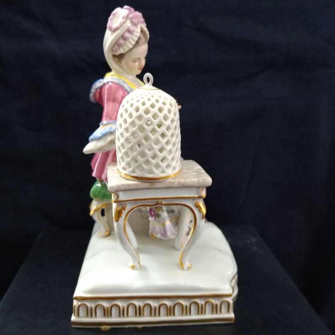 りんごミカン✤マイセン(Meissen)フィギュリン『五感の寓意(触覚)』