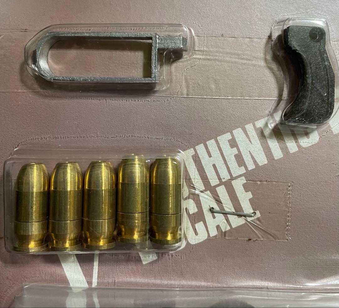 1/1 FNブローニングＭ1910組立キット 本体樹脂製