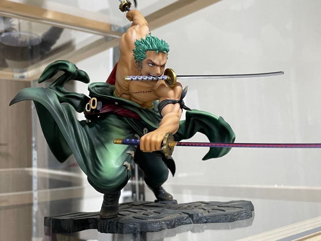 ロロノア・ゾロ Ver.三・千・世・界!!!