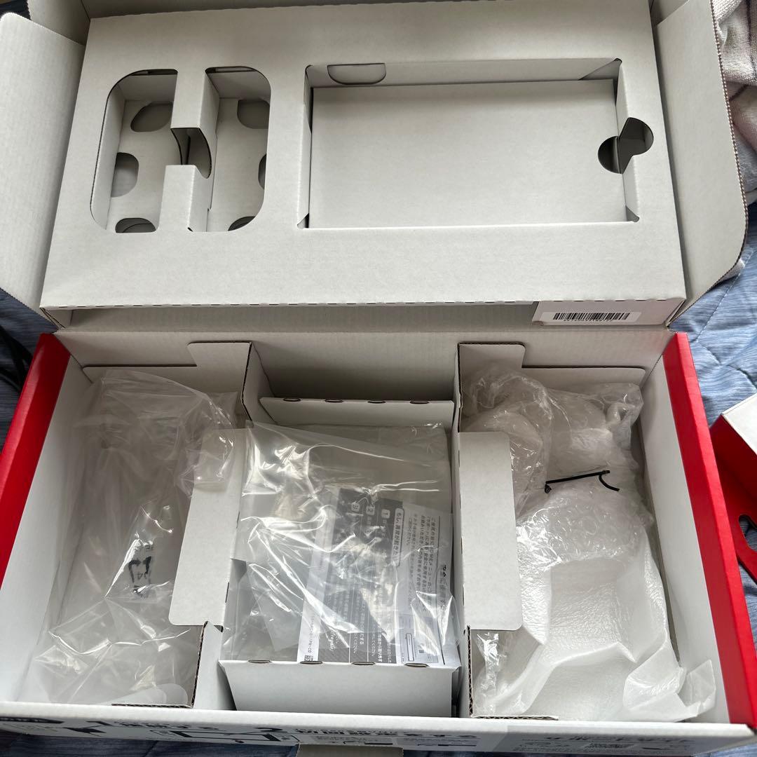 Nintendo Switch 本体 青/緑 Joy-Con 付き