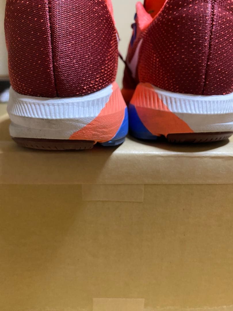 ナイキ　エアズームストラクチャー20 レッド