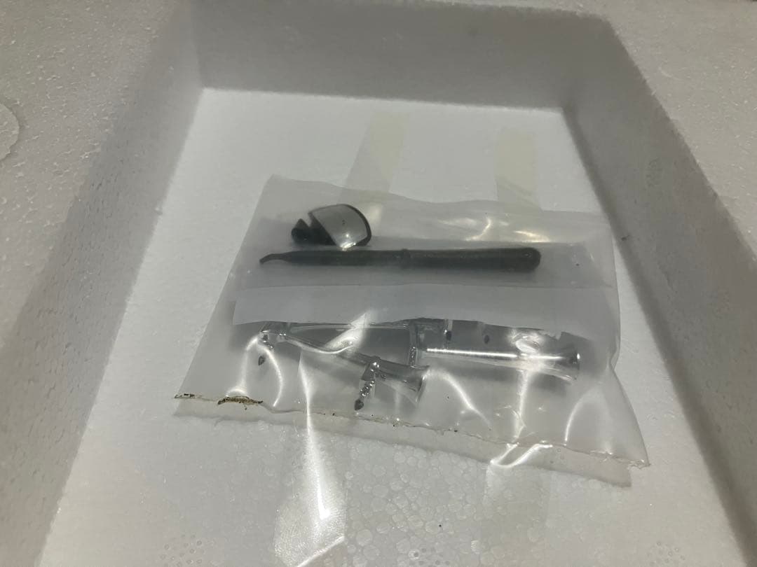 ボルボ 1/18 トラック トレーラーヘッド