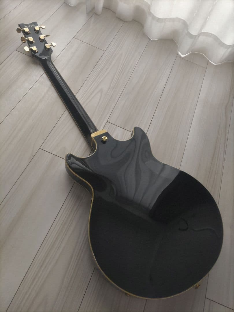 美品 Ibanez フルアコ AMH90-BK