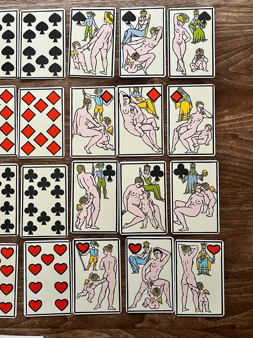 希少　イタリア製トランプ　1985年ヴィンテージ調ヴィーナスとキューピッド柄