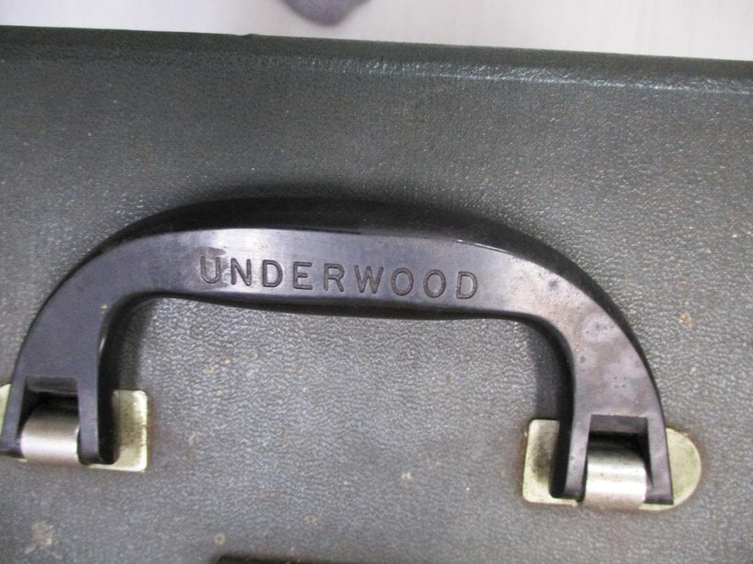 UNDERWOOD タイプライター　ケース入り 動作品