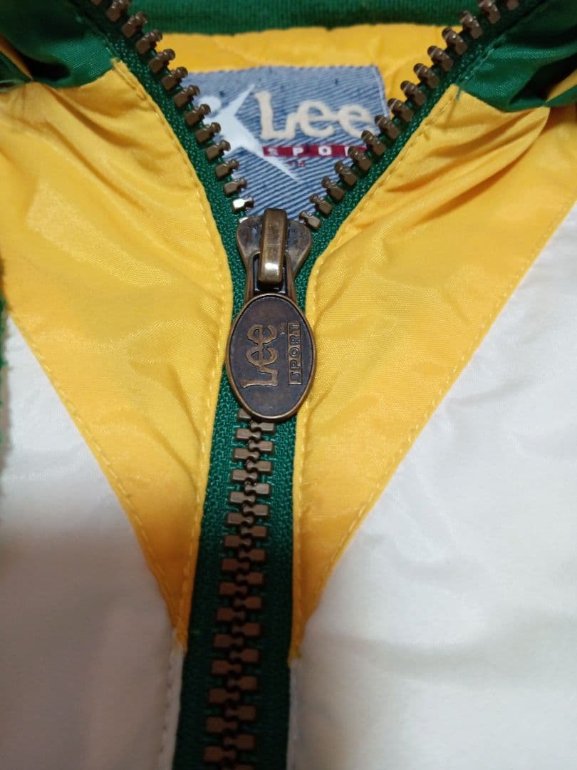 LeeSPORT NFL グリーンパッカーズ　ナイロンプルオーバージャケット