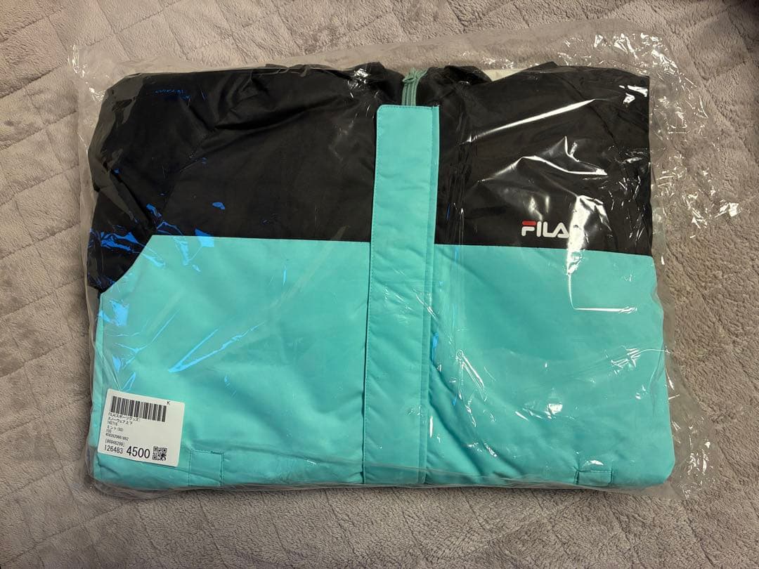 専用　FILA キッズ　スノーウェア上下セット