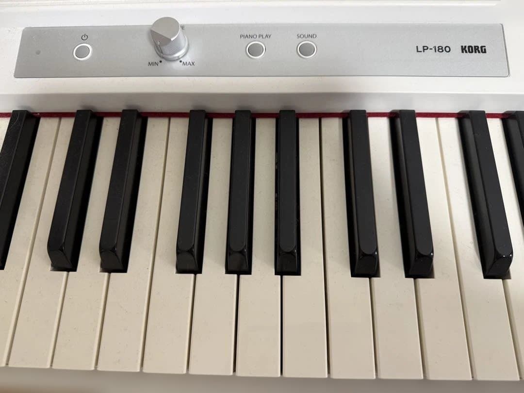 電子ピアノ　KORG LP-180