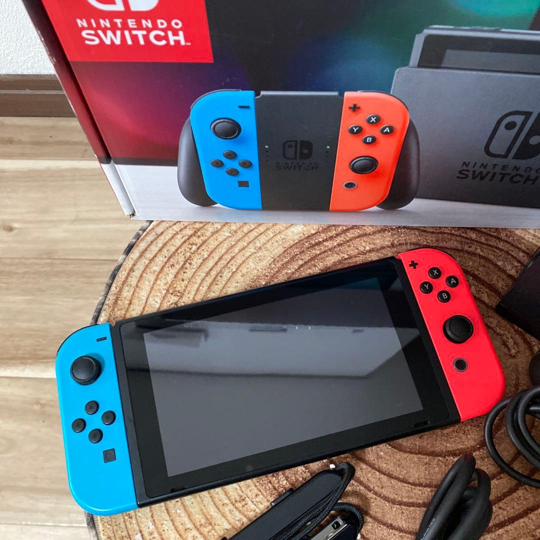 Nintendo Switch ニンテンドースイッチ本体　ネオン①