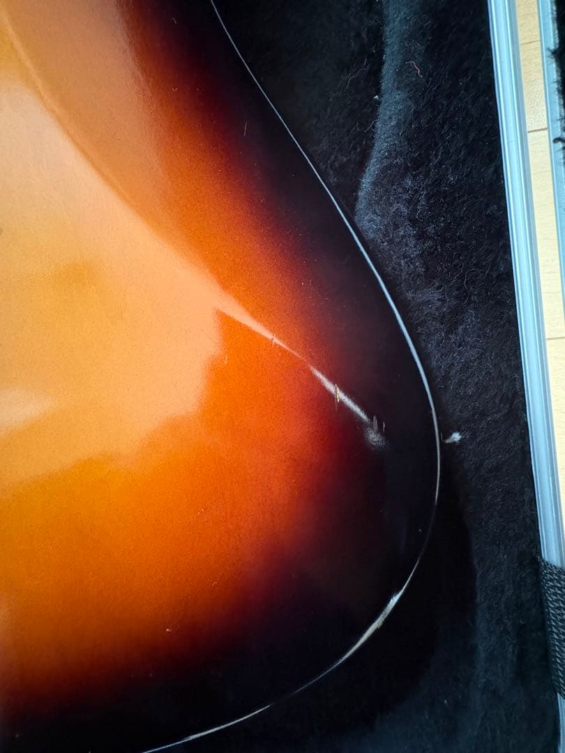 【希少】フリーダムカスタムギターリサーチ フレットレスベース ハードケース付