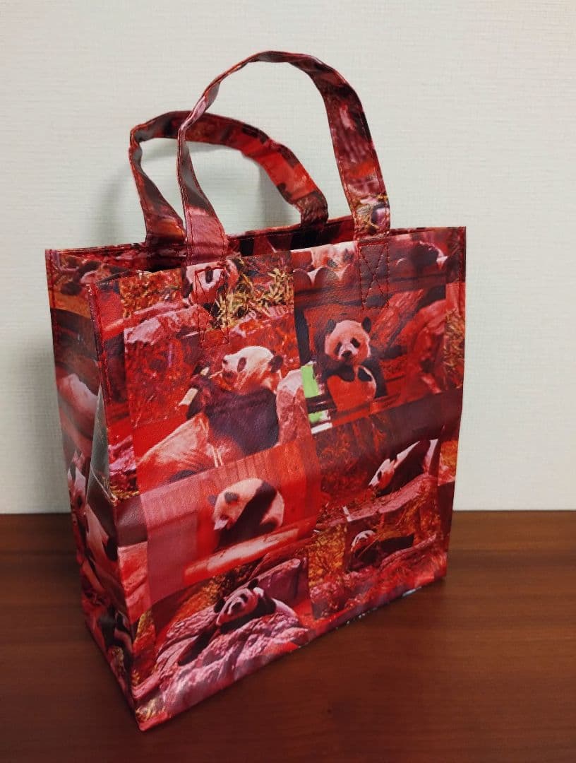 上野パンダファミリー　トートバッグ　シャンシャン シャオシャオ レイレイ