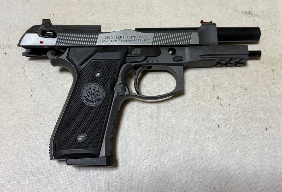 HW樹脂 WA ベレッタM92FS ブリガディアエリート オマケ 訳有美品(1)