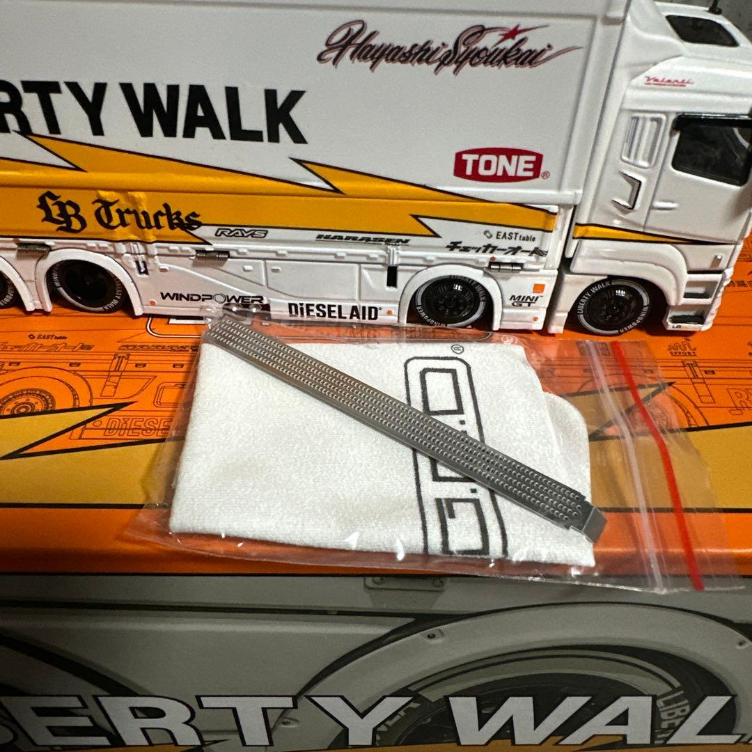 ゲ*ン様 GCD 三菱ふそう リバティーウォーク トラック