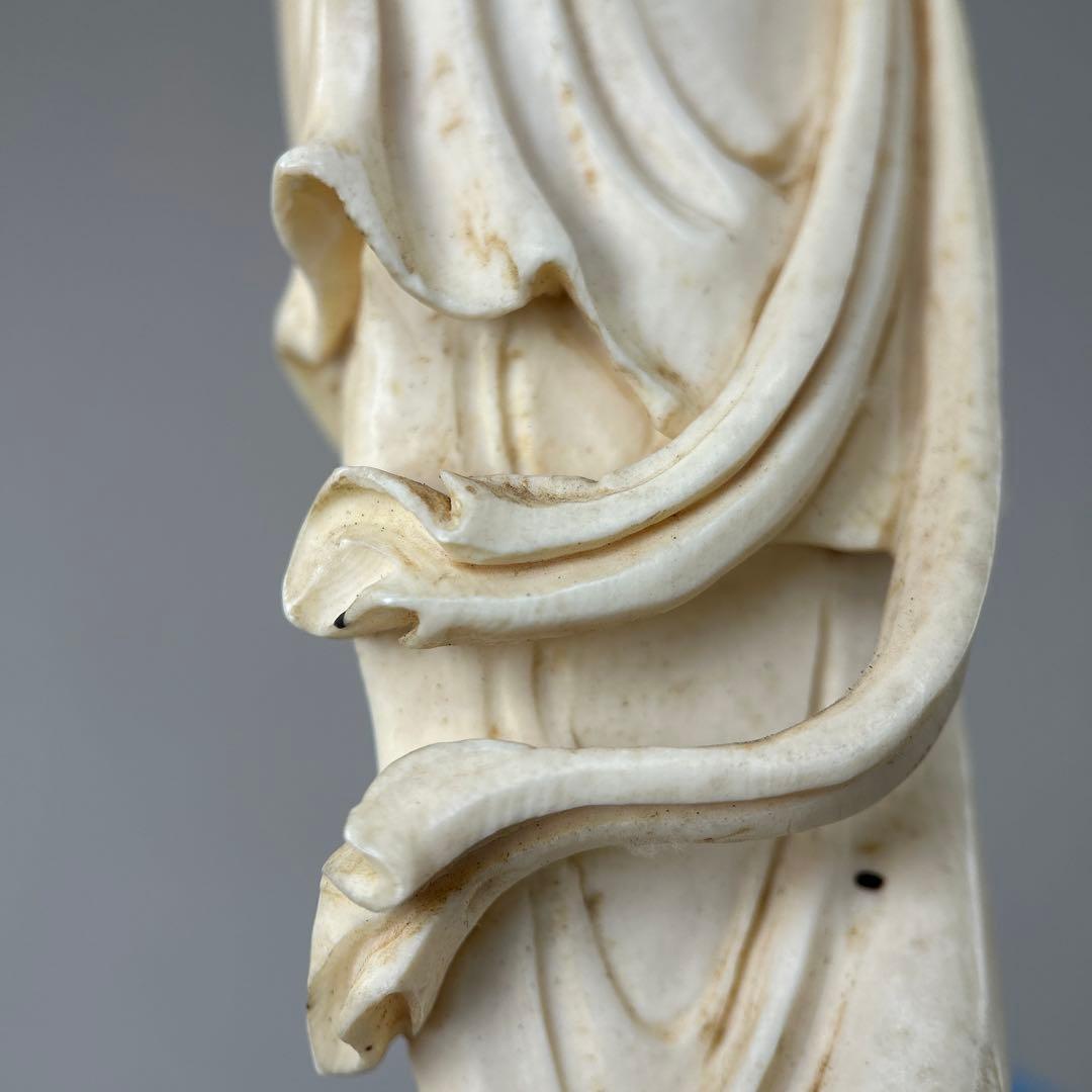 女性像 約27cm 木製台座付きB011