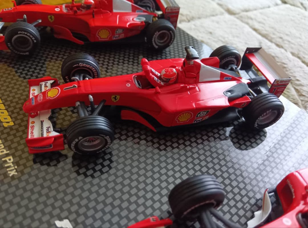 マテル　1/43 フェラーリ　シューマッハチャンピオンセット　F1-2000 他
