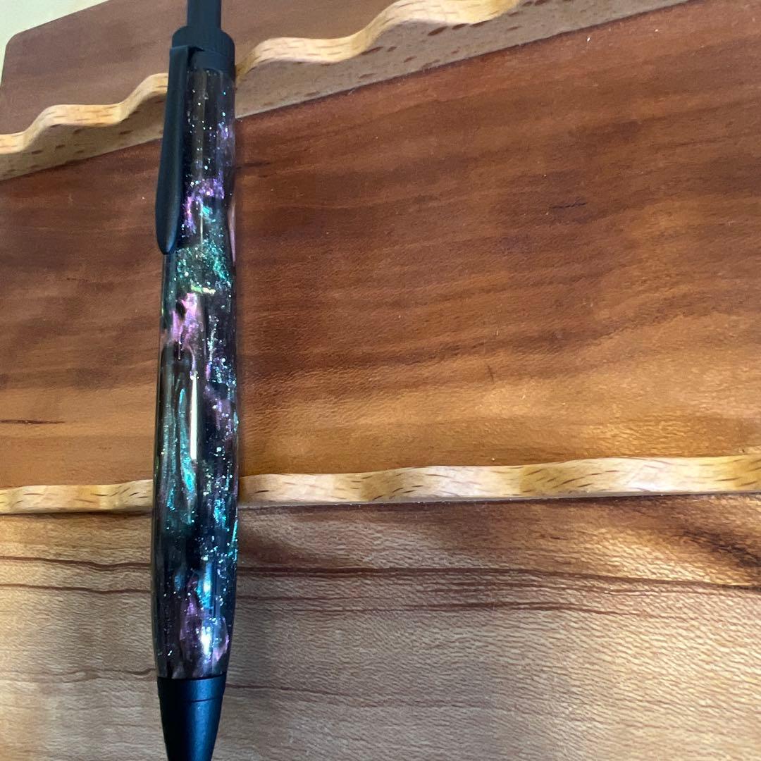 金杢犀　レジン　ボールペンと　ペン置き（ウッドペンクラフト）