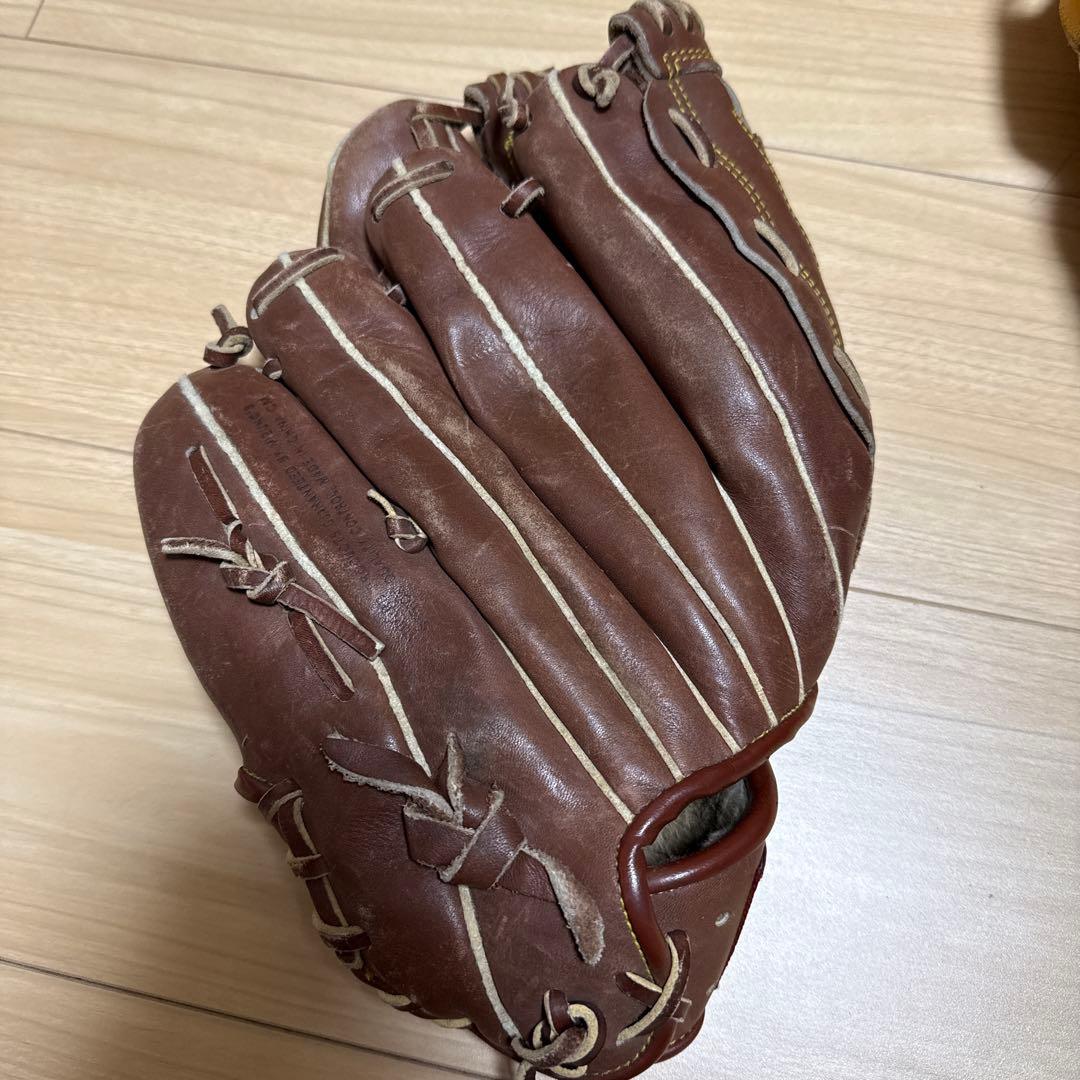 高校野球部員使用 グローブ 4点セット 部室整理