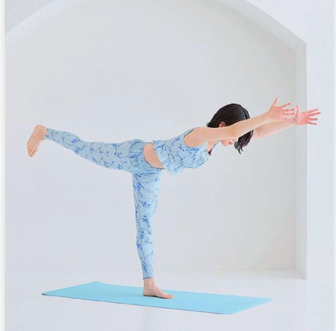 美品【SUKALA】スプリングフラワー　グレース ブラトップ Ｍ