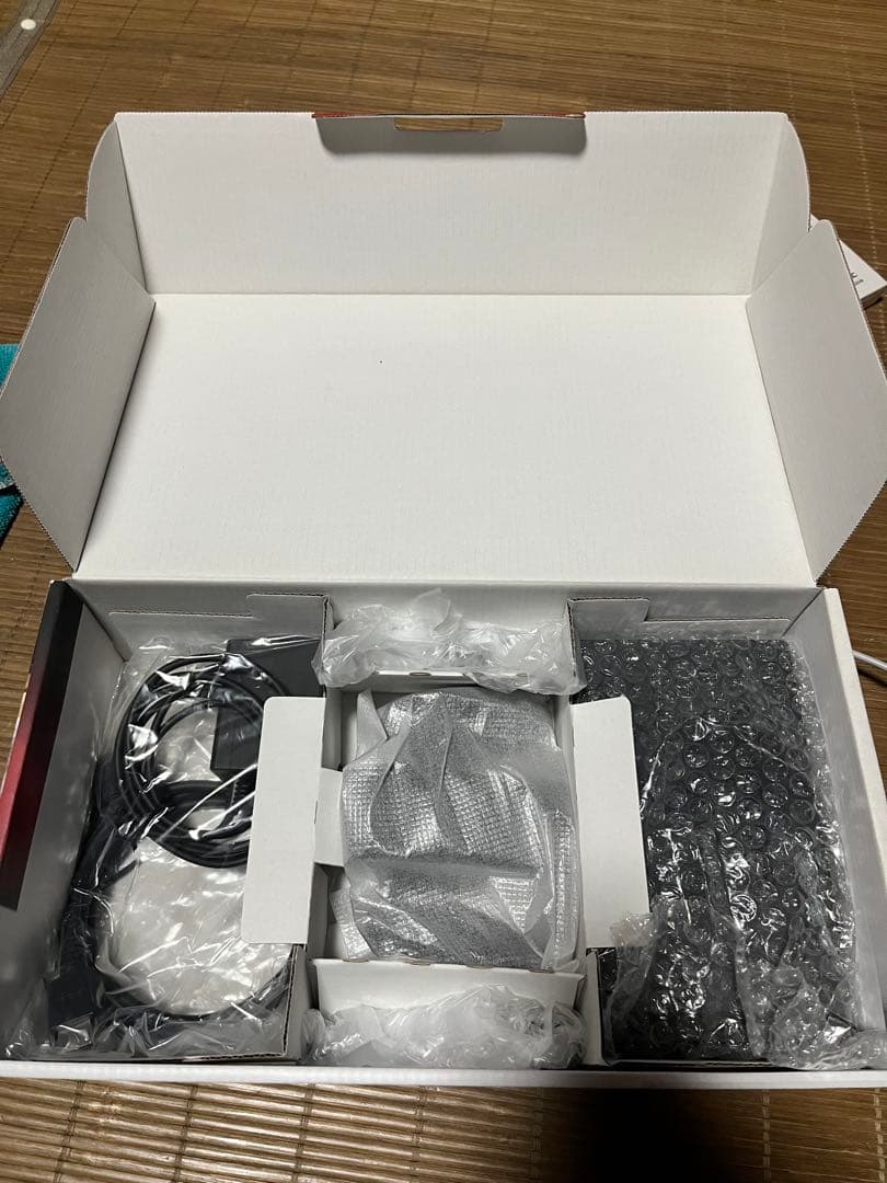 Nintendo Switch 本体　完品　プロコン、ケースセット