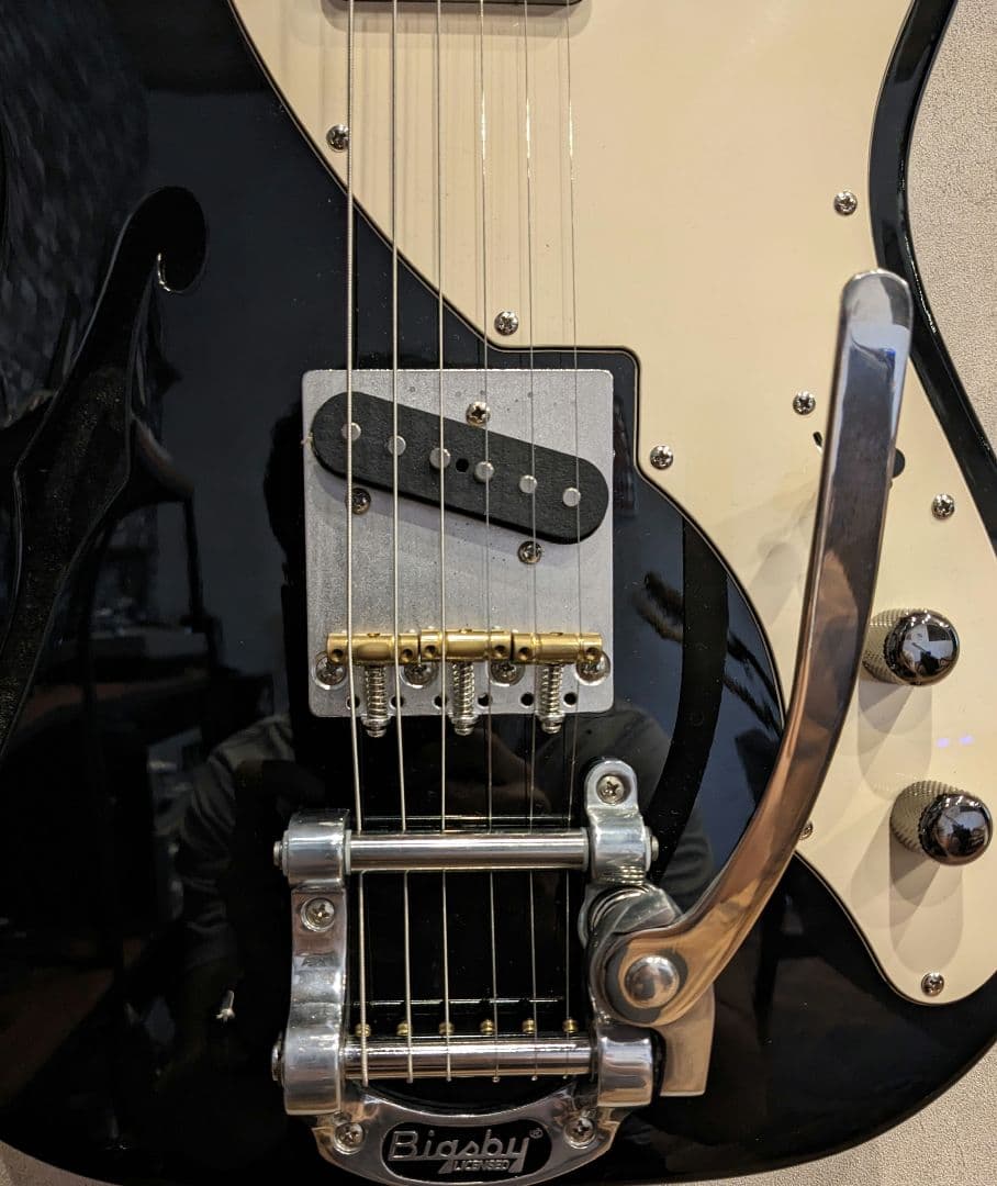 コンポーネント　テレキャスターシンライン　ビグスビー付　重量3.50kg