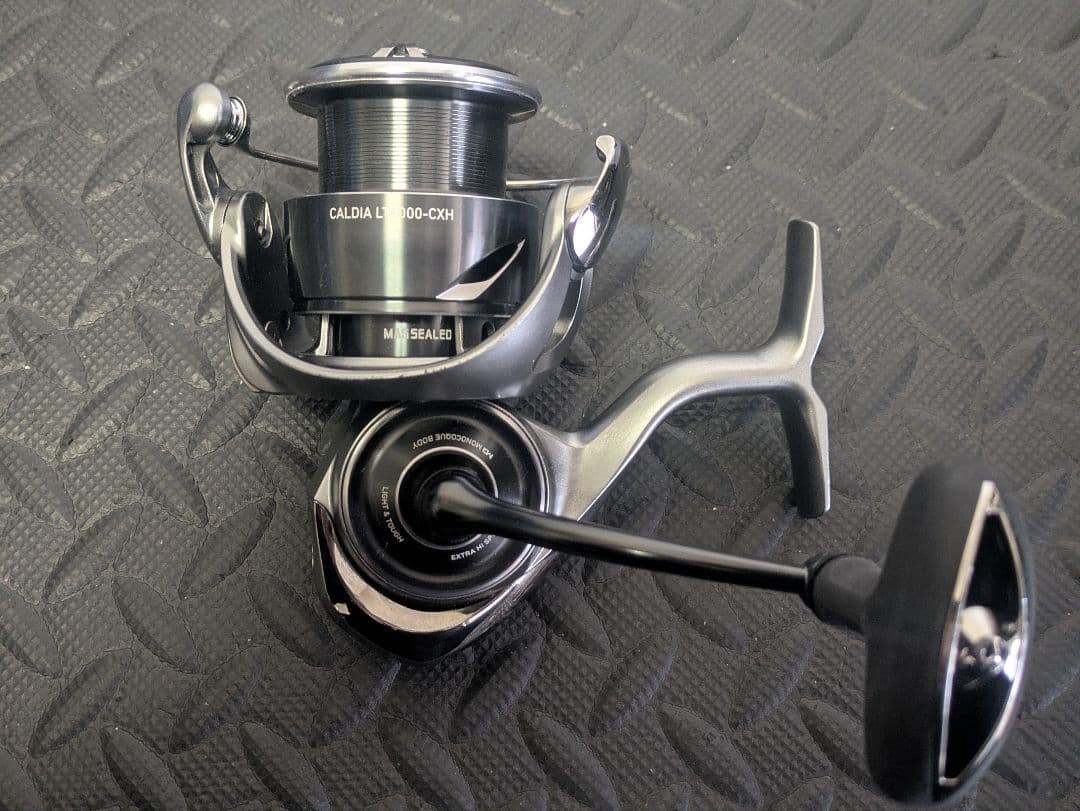 あ*ん様 DAIWA CALDIA LT4000-CXH スピニングリール