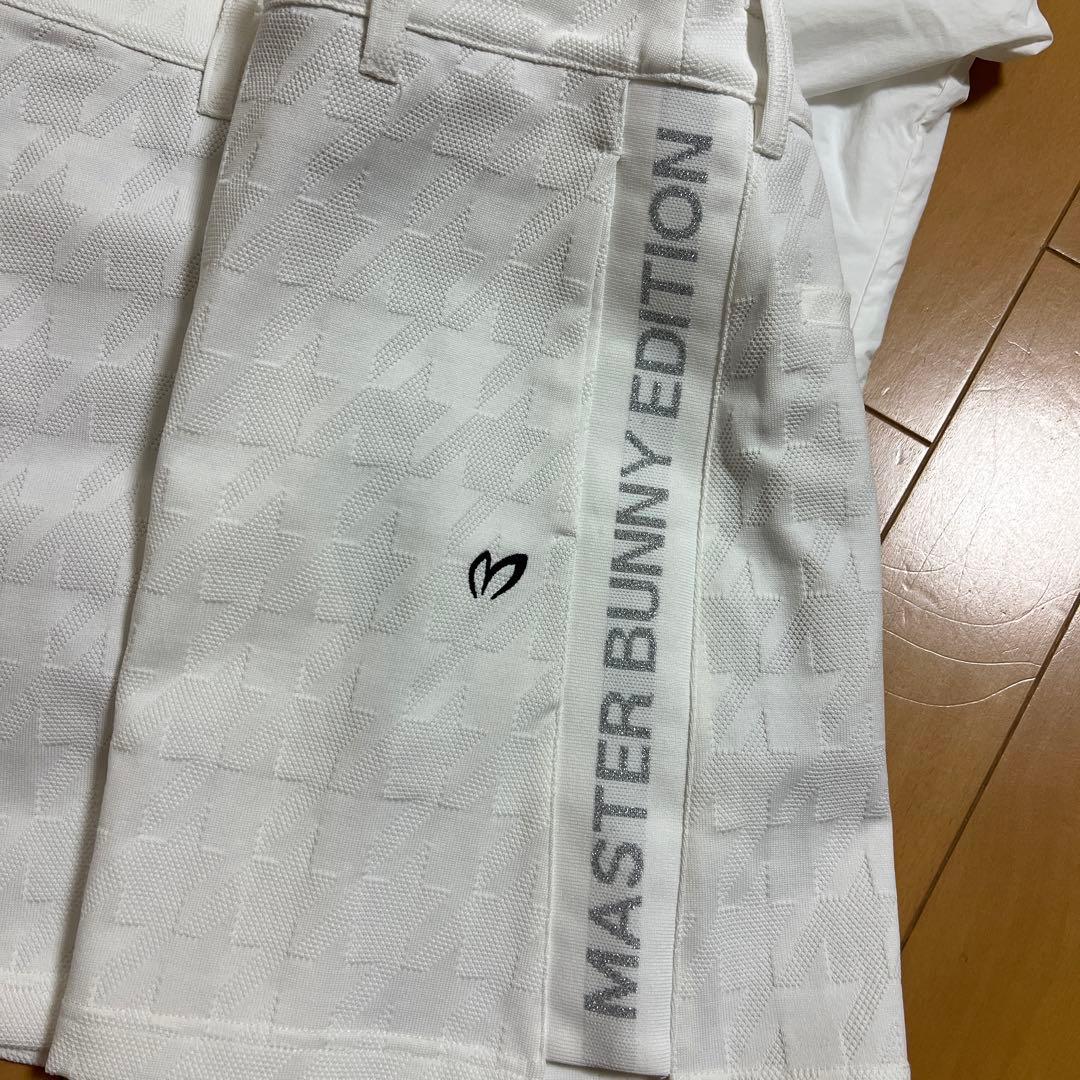 マスターバニー　1点