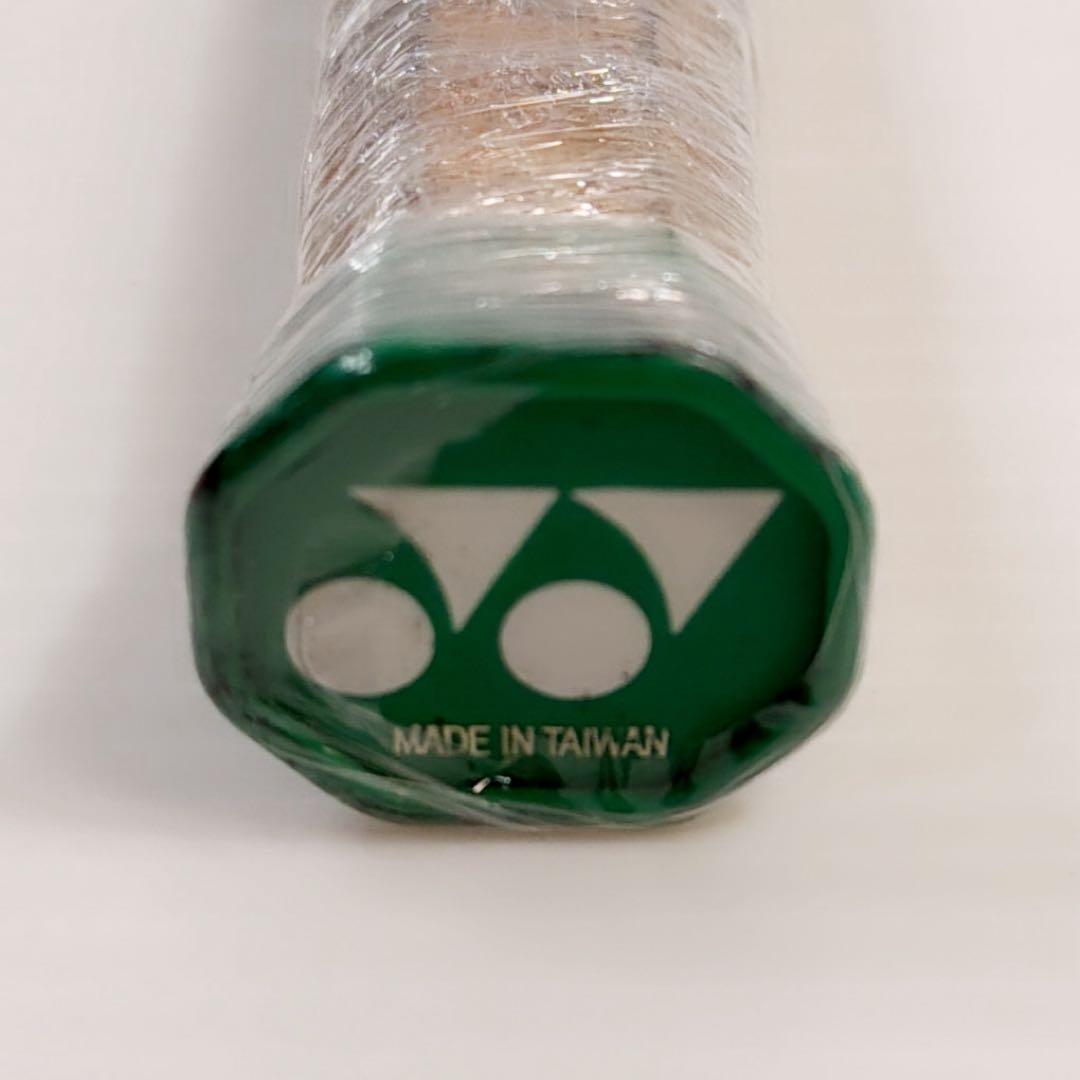 ARCSABER 008 タウフィック・ヒダヤットモデル　ラケット　ヨネックス