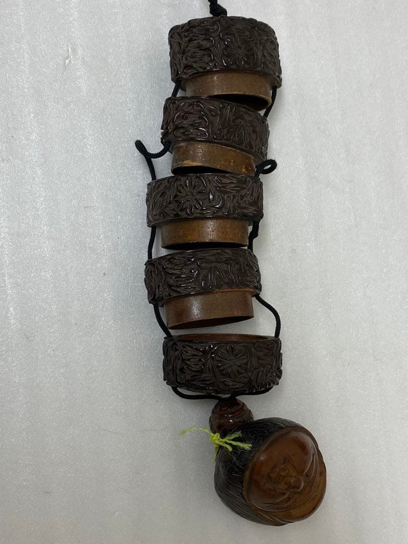 3-3247 推黒印籠・緒じめ玉、根付