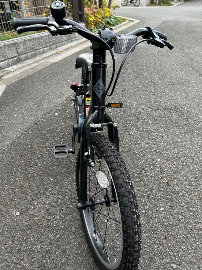 Tomo　18インチ 黒 キッズ 自転車 ダイワサイクル 直接お渡し大阪