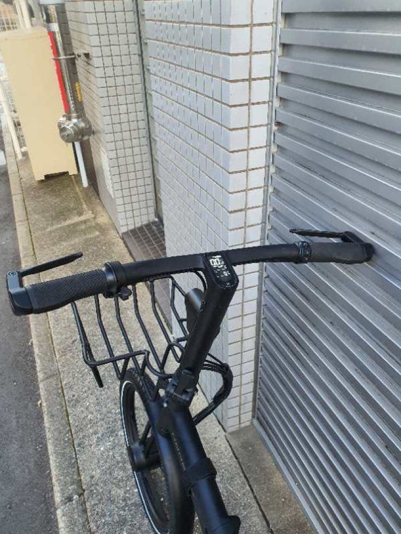 ホンバイクストンプラス　黒カゴ付き