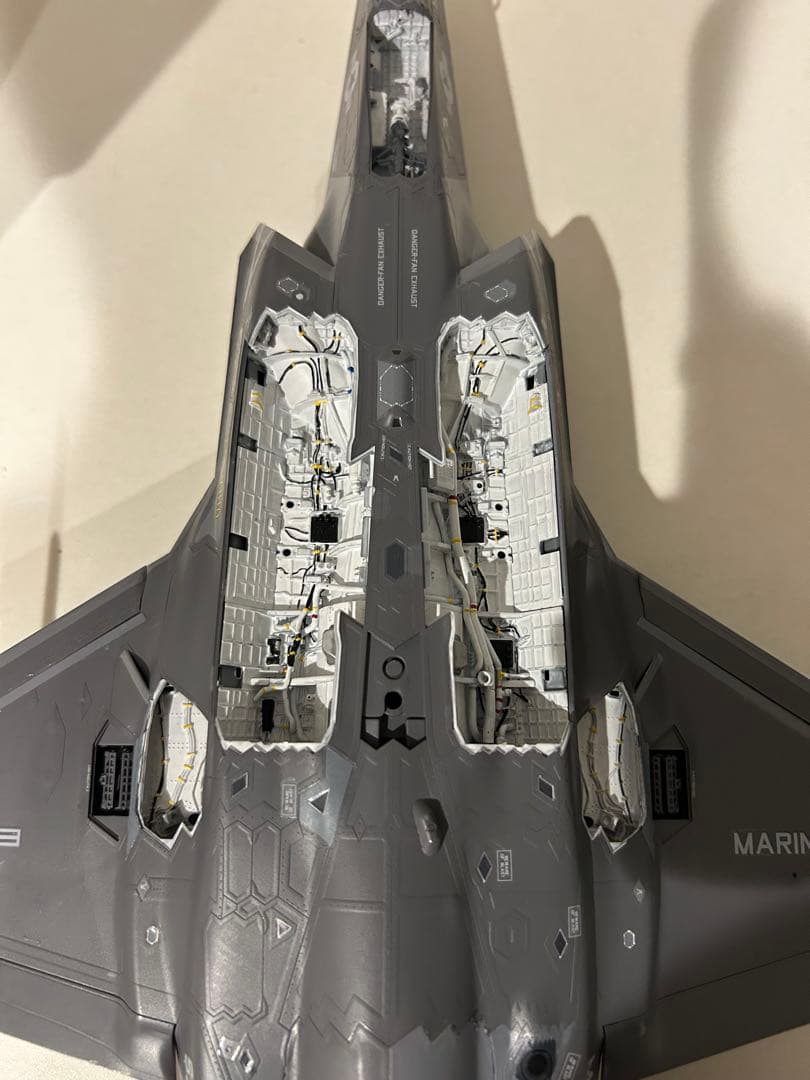 タミヤ　1/48 F-35B VMFA242 バッツ　岩国2042 スペマ